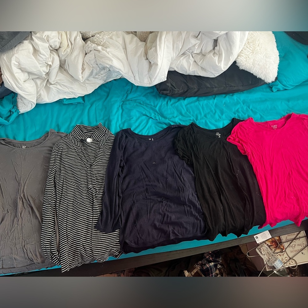 Gap shirt bundle